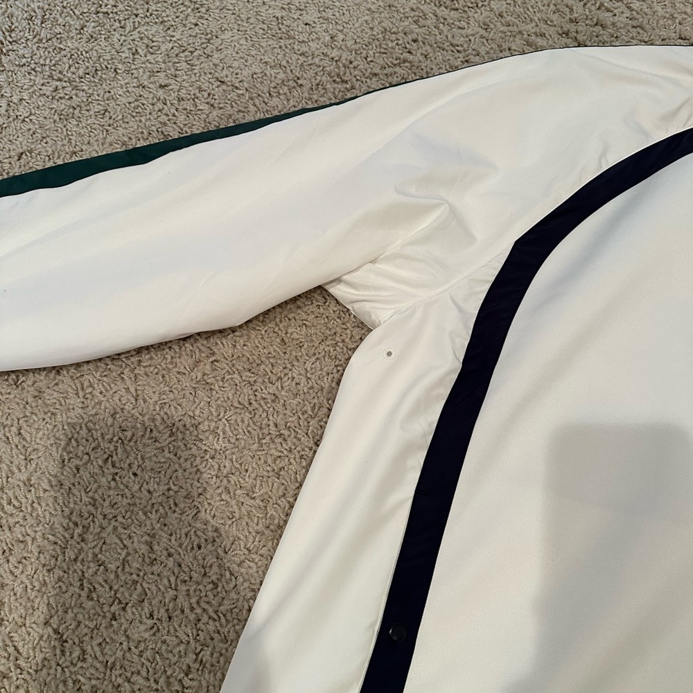 Lacoste Jacket - Picture 12 of 14